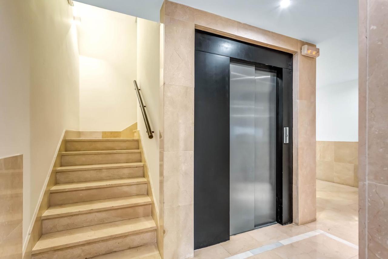 Yolo Spaces - Sotogrande - Puerto Boutique Apartment Exterior foto