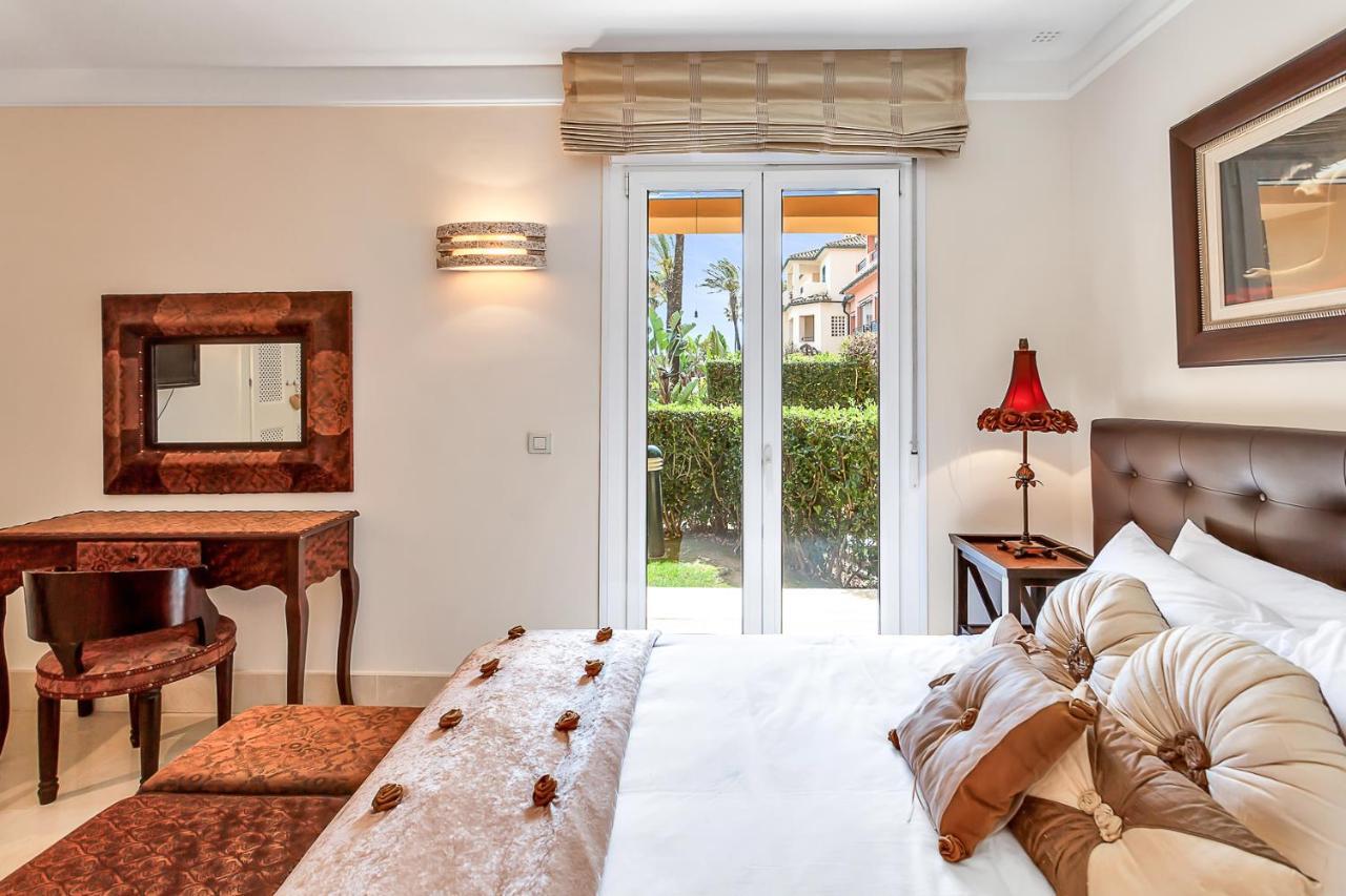 Yolo Spaces - Sotogrande - Puerto Boutique Apartment Exterior foto