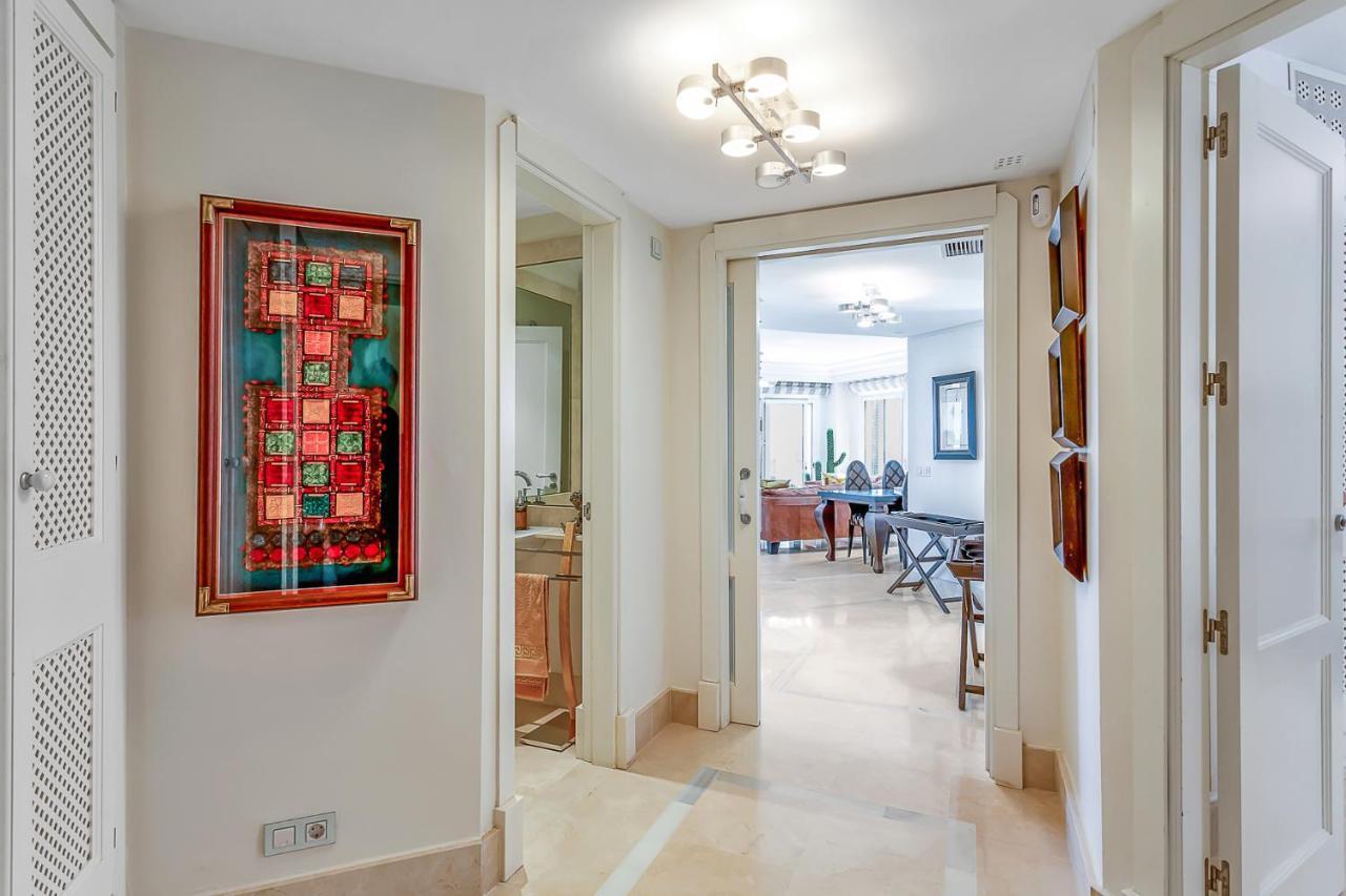 Yolo Spaces - Sotogrande - Puerto Boutique Apartment Exterior foto
